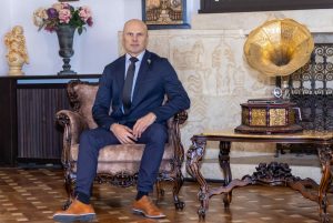 EkoGroup și Cătălin Cârcu: expertiză în campanii DOOH de efect